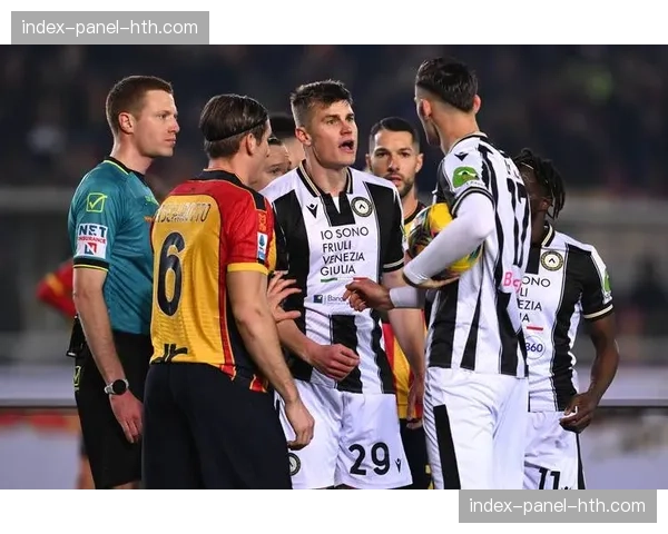 关键对决分析：莱切vs博洛尼亚，主队坚固防守迎战客队流畅传控